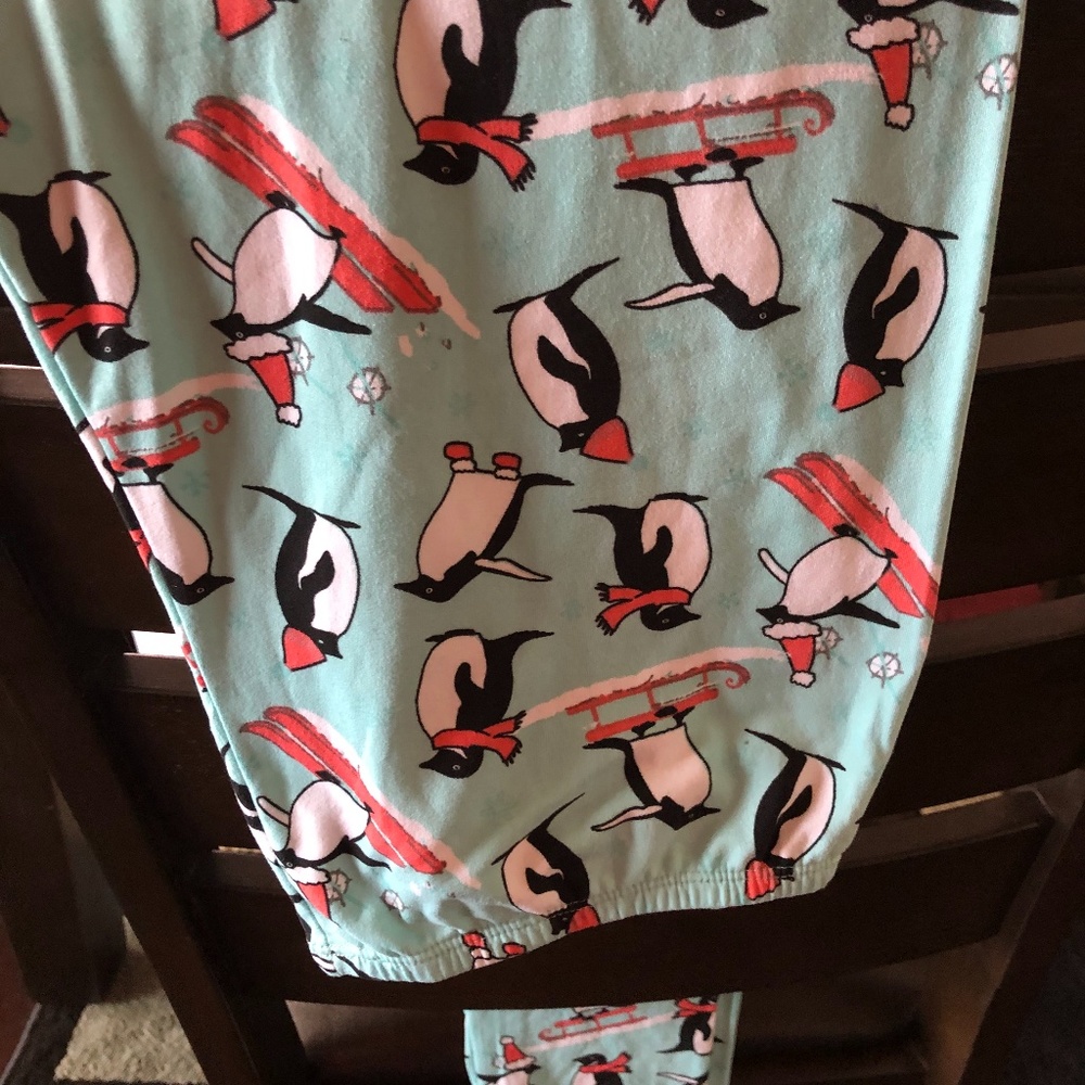 🌻4/$20🌻Winter Penguin leggings